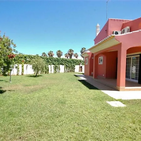Villa Mikael - Free Wi-fi - Aircon - Private Pool By Bedzy
