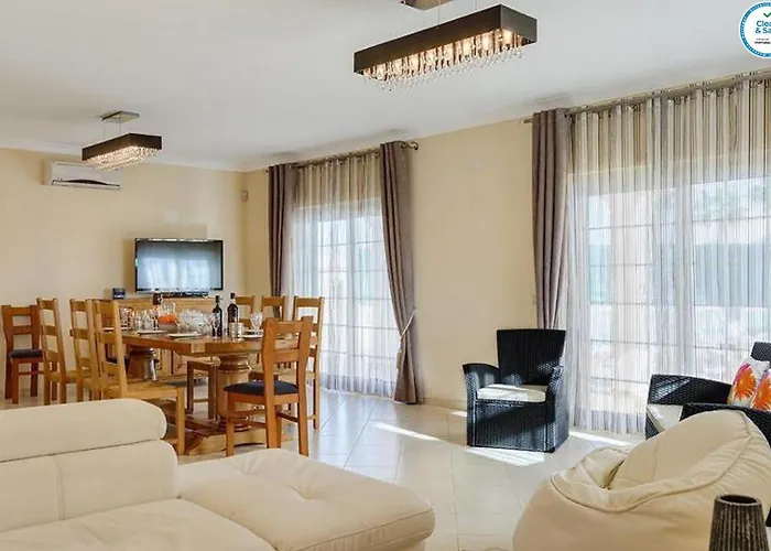 Mikael - Free Wi-fi - Aircon - Private Pool By Bedzy * Albufeira